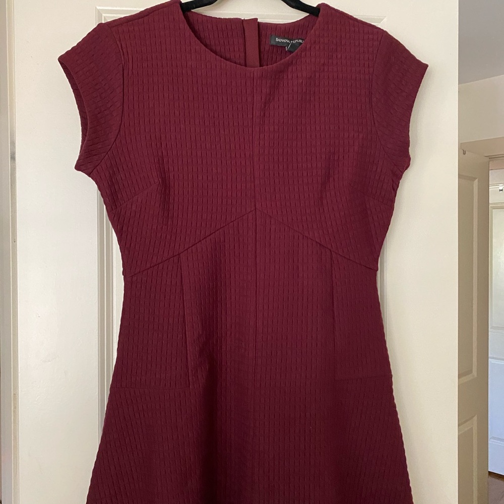 Banana Republic Petite Maroon Dress